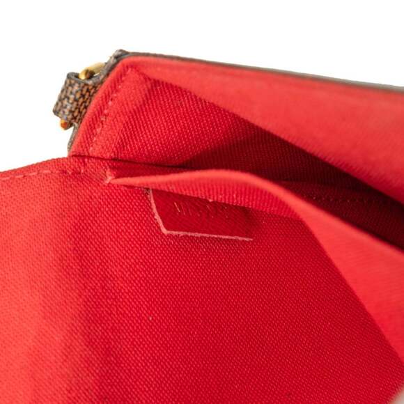 LOUIS VUITTON Brown Damier Leather Pochette Shoulder Bag - Picture 7 of 8